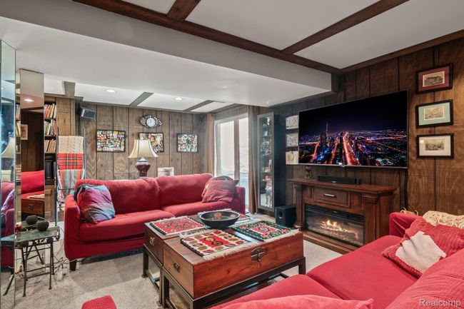 1339 Knollcrest Cir, Condo with 3 bedrooms, 3 bathrooms and null parking in Bloomfield Hills MI | Image 31