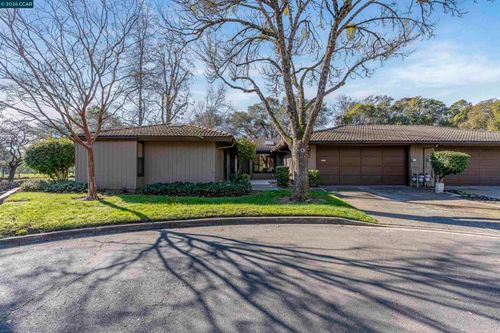 15 Fairway Pl, Fairfield, CA, 94534 | Card Image