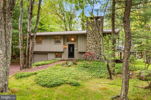 104 Jimmy Pond Ct, Pocono Pines, PA, 18350 | Card Image