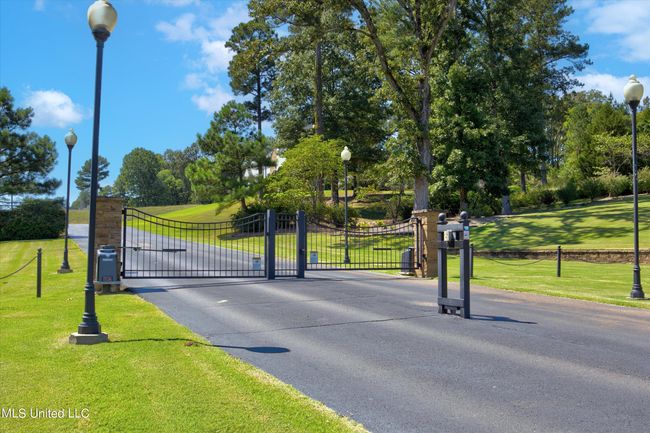 16-Gated Entrance | Image 16