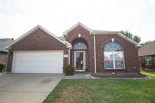 3526 Sedona Dr, Grand Prairie, TX, 75052-7862 | Card Image