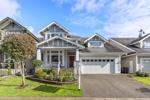 7354 200b St, Langley, BC, V2Y3G2 | Card Image