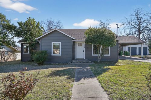 625 E 13th Ave, Belton, TX, 76513-2217 | Card Image