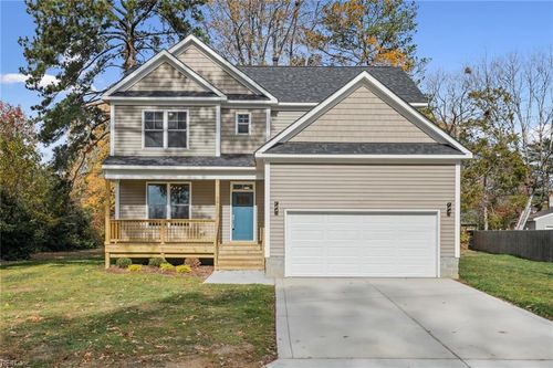 205 Basta Dr, Yorktown, VA, 23692-4405 | Card Image