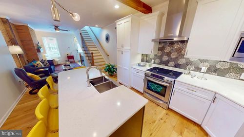 306 S Exeter St, BALTIMORE, MD, 21202-4328 | Card Image