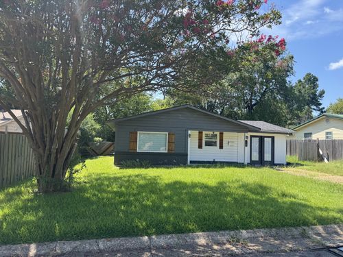 264 28th St Sw, Paris, TX, 75460-5317 | Card Image