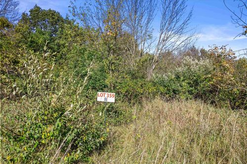 1350 Matterhorn Dr, La Valle, WI, 53941 | Card Image