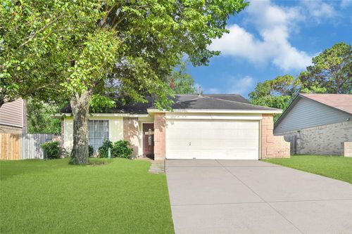 8639 Pearl Point St, Houston, TX, 77044-1816 | Card Image
