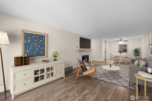 apt-822-1239 Sw 132nd Ln, Burien, WA, 98146-4015 | Card Image