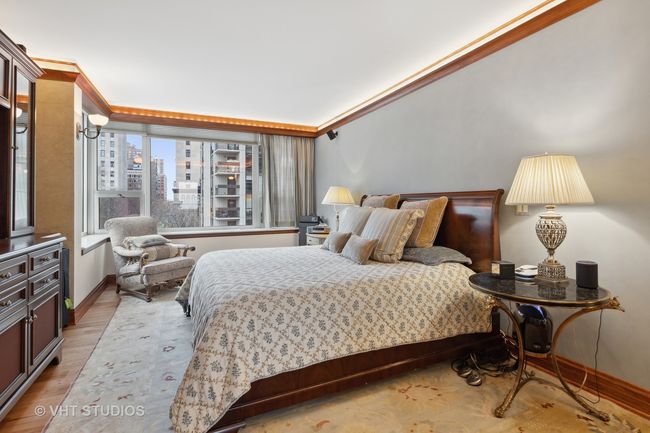 APT-5A - 1300 N Lake Shore Dr, Condo with 3 bedrooms, 3 bathrooms and 2 parking in CHICAGO IL | Image 9
