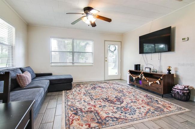 5508 8 Th St, House other with 2 bedrooms, 1 bathrooms and null parking in ZEPHYRHILLS FL | Image 5