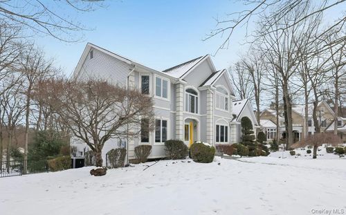 7 Gooler Ct, Stony Point, NY, 10980-1748 | Card Image