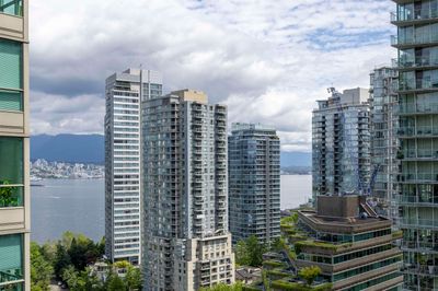 2201 - 1328 W Pender St, Condo with 2 bedrooms, 2 bathrooms and 1 parking in Vancouver BC | Image 1