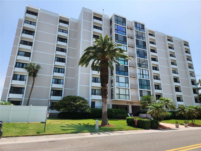 APT-403 - 851 Bayway Blvd, Condo with 2 bedrooms, 2 bathrooms and null parking in CLEARWATER BEACH FL | Image 24