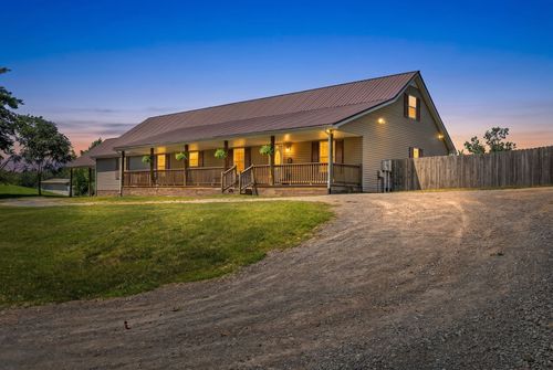 83 Farley Ln, Hartsville, TN, 37074-5041 | Card Image