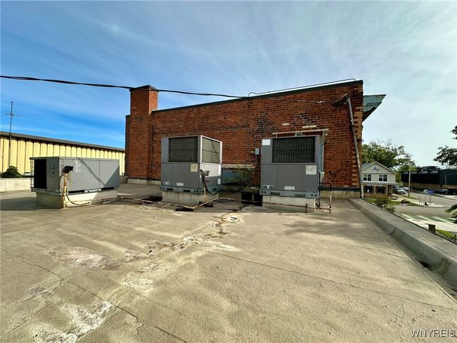 1792 Niagara St, Home with 2 bedrooms, 5 bathrooms and null parking in Buffalo NY | Image 7