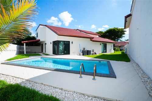 10433 Sw 118th Ct, Miami, FL, 33186-3946 | Card Image