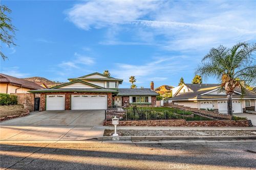 27061 Helmond Dr, Agoura Hills, CA, 91301-2326 | Card Image