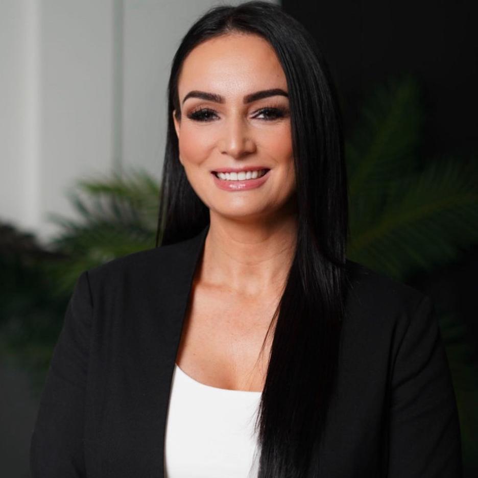 Angelica Zaper