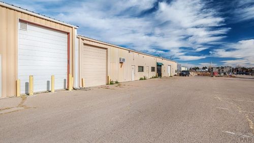 77 N Laser Dr, Pueblo West, CO, 81007-1499 | Card Image