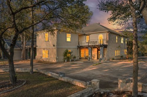 158 Uriah Dr, Elgin, TX, 78621-9504 | Card Image