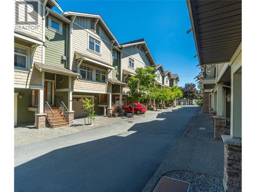 10-576 Nicola St, Kamloops, BC, V2C2R1 | Card Image