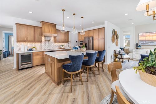 2966 Place De Mouton, Bonsall, CA, 92003-3903 | Card Image