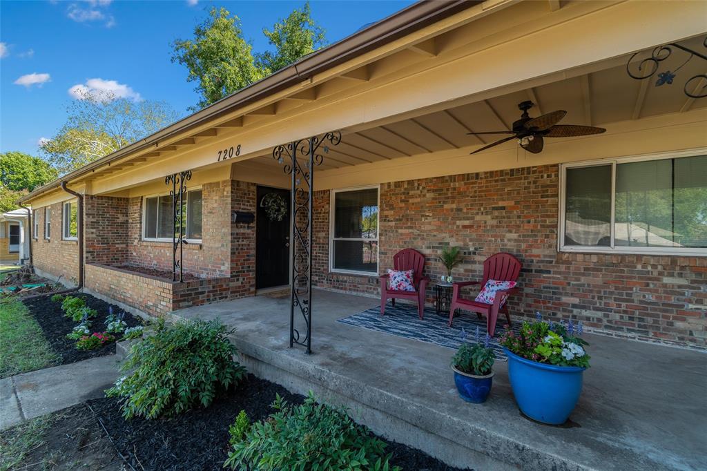 Briley Dr, North Richland Hills, TX 76180