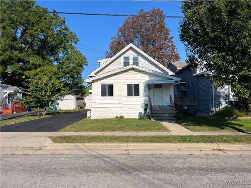 110 Flohr Avenue, West Seneca, NY, 14224 | Card Image