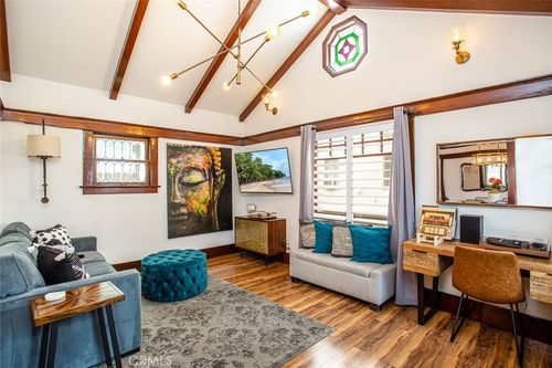 708 E Alta Way, Long Beach, CA, 90802 | Card Image