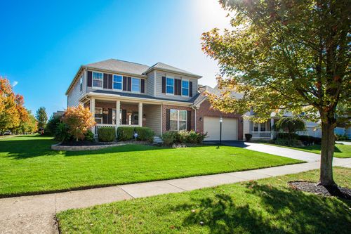 6867 Golden Way, Powell, OH, 43065-8141 | Card Image