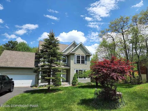 1033 Clover Rd, Long Pond, PA, 18334-7878 | Card Image