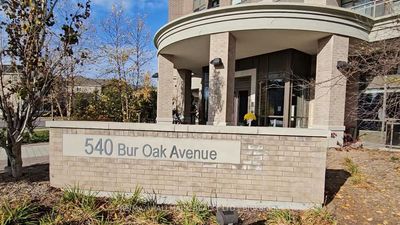 606 - 540 Bur Oak Ave, Condo with 1 bedrooms, 1 bathrooms and 1 parking in Markham ON | Image 1