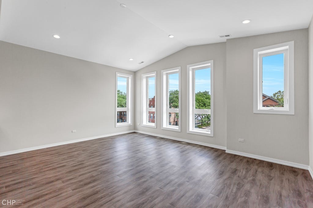 Residential Lease in Chicago 5