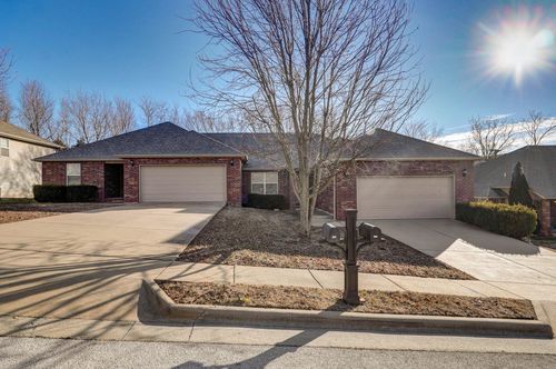 1102 -1104 N Missouri Drive, Ozark, MO, 65721 | Card Image