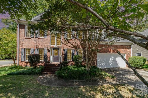 6401 Morningsong Ln, Charlotte, NC, 28269-0801 | Card Image