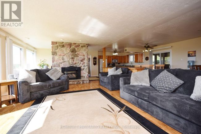 1640 County 21 Road, House other with 4 bedrooms, 3 bathrooms and 17 parking in Cavan Monaghan (Cavan Twp) ON | Image 7