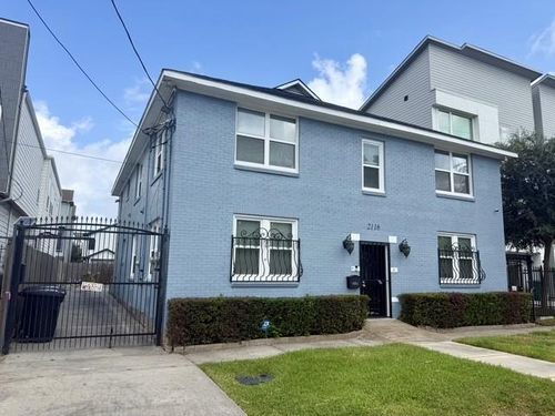 b-2116 Live Oak Street, Houston, TX, 77003 | Card Image