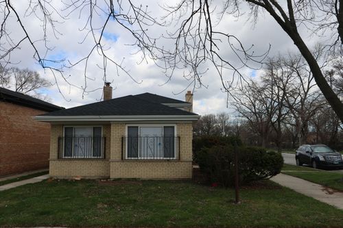400 W 96th St, Chicago, IL, 60628-1127 | Card Image