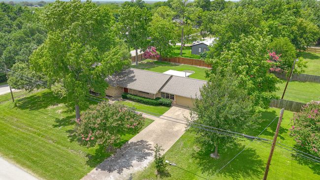 106 W Calhoun St, House other with 3 bedrooms, 2 bathrooms and null parking in Rice TX | Image 7