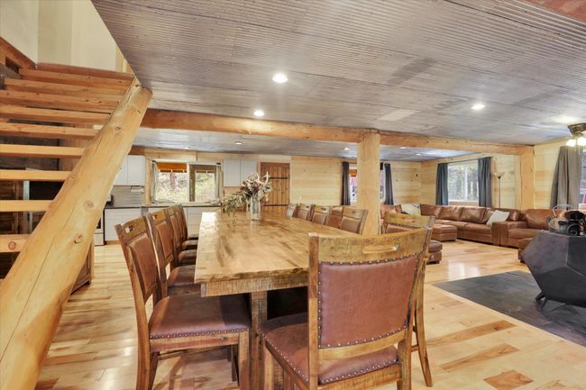 5882 Carey Rd, House other with 5 bedrooms, 3 bathrooms and null parking in Tumtum WA | Image 5