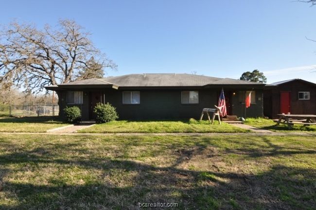 APT-11 - 16567 Fm 2154 Rd, Home with 2 bedrooms, 1 bathrooms and null parking in College Station TX | Image 25