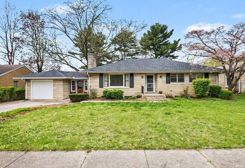 313 S 34th St, South Bend, IN, 46615-3011 | Card Image