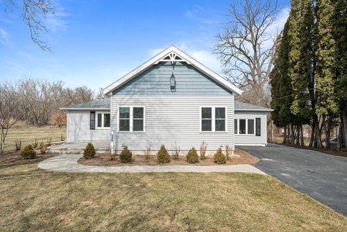 132 Fontana Avenue, Fontana, WI, 53125 | Card Image