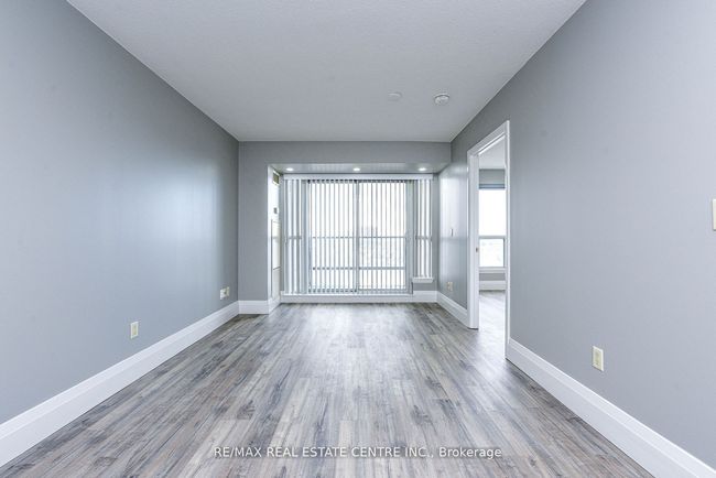 1407 - 220 Forum Dr, Condo with 2 bedrooms, 2 bathrooms and 1 parking in Mississauga ON | Image 9