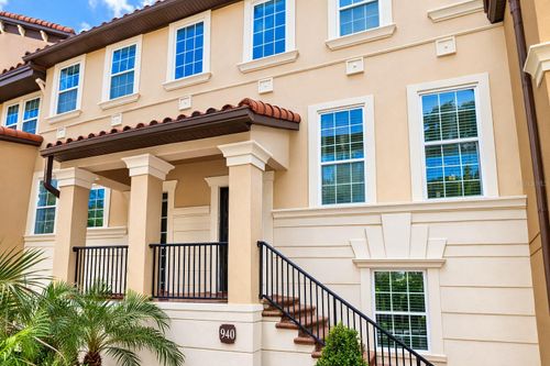 940 Lobelia Dr, LAKE MARY, FL, 32746-2661 | Card Image