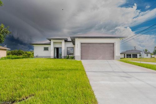 3900 9th St Sw, Lehigh Acres, FL, 33976-2856 | Card Image