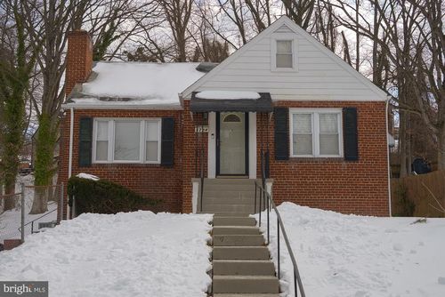 5704 Woodland Dr, OXON HILL, MD, 20745-1230 | Card Image