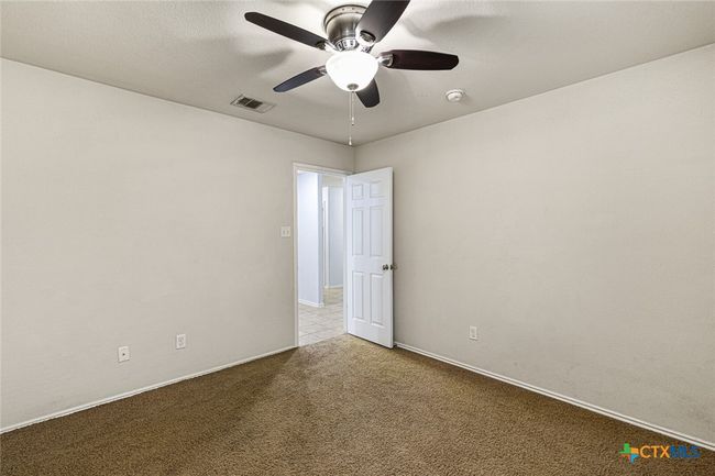 5209 Ranch Meadow St, House other with 4 bedrooms, 2 bathrooms and null parking in Killeen TX | Image 25