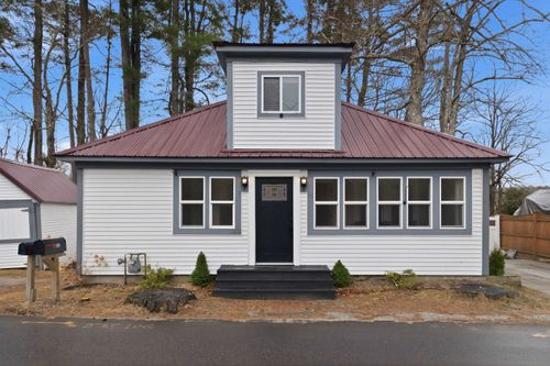 65 River Rd, Concord, NH, 03303-2015 | Card Image